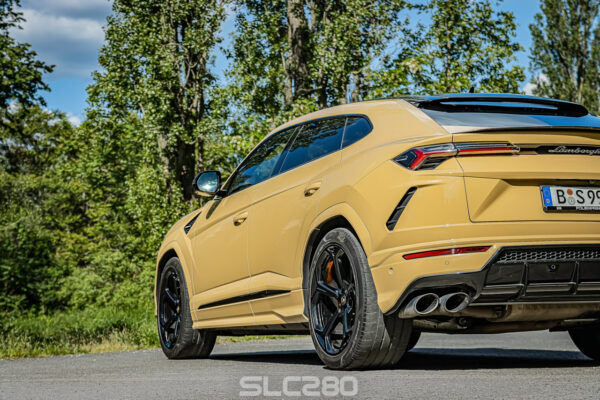 slc280_folienprinz_lamborghini_urus_Samra_sand_gloss_brunner-16