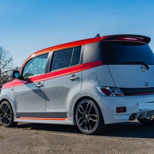 Fahrzeugfolierung Berlin Folienprinz Futurewrap Gloss Love Red 04