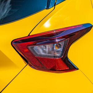 Fahrzeugfolierung Berlin Folienprinz Futurewrap Gloss Sunflower Yellow 01