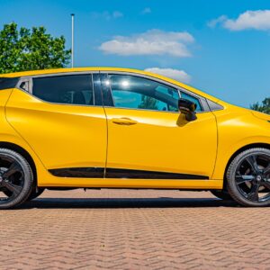 Fahrzeugfolierung Berlin Folienprinz Futurewrap Gloss Sunflower Yellow 03