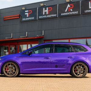 Fahrzeugfolierung Berlin Folienprinz Seat Leon Cupra Futurewrap Gloss Plum Purple 5